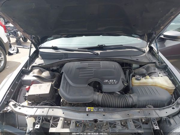 2017 CHRYSLER 300 300S AWD — I10