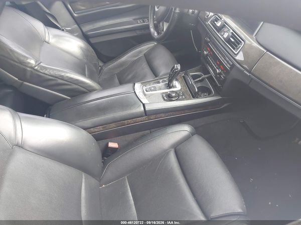 2013 BMW 750I XDRIVE — I5