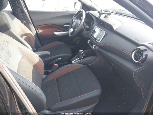 2019 NISSAN KICKS SR — I5