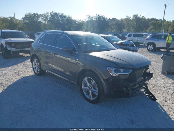 2022 AUDI Q3 — I1