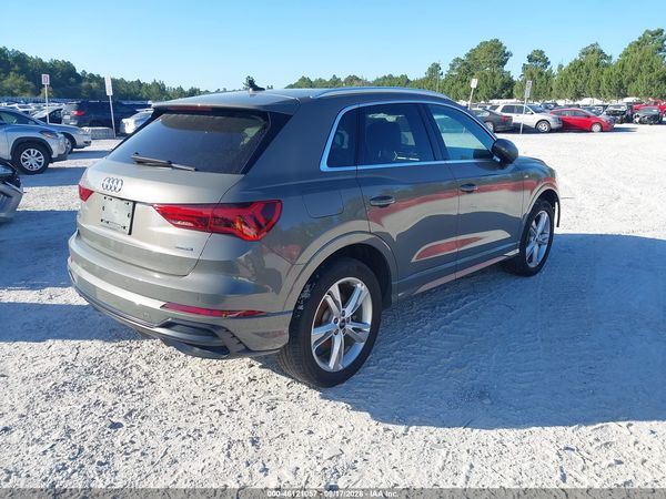 2022 AUDI Q3 — I4
