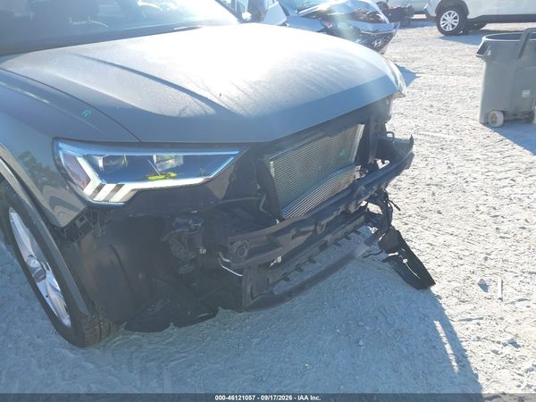2022 AUDI Q3 — I153