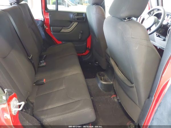 2017 JEEP WRANGLER UNLIMITED SPORT 4X4 — I8
