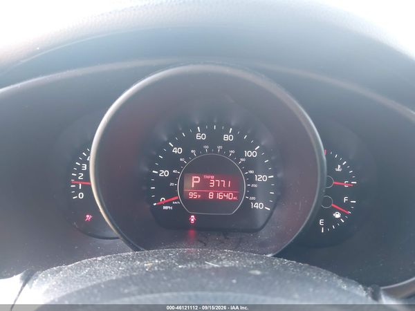 2016 KIA SOUL Plus — I7