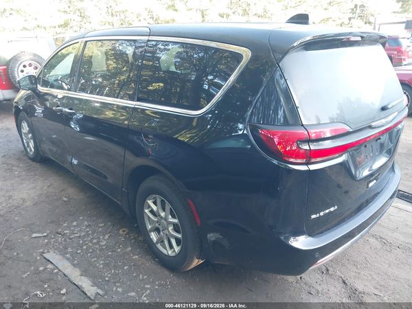 2026 CHRYSLER PACIFICA SELECT — I3