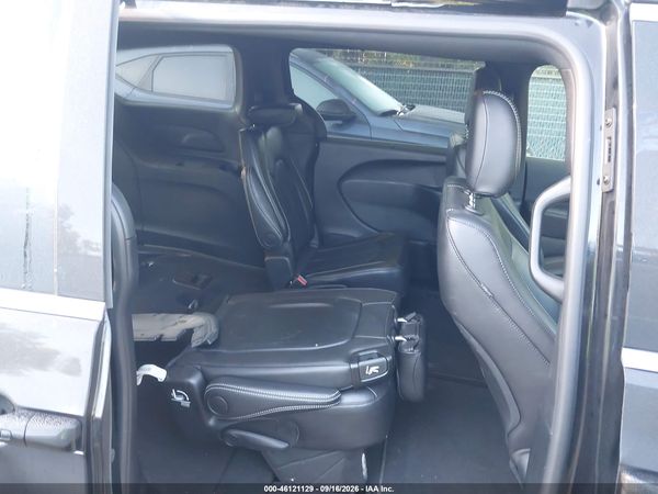 2026 CHRYSLER PACIFICA SELECT — I8