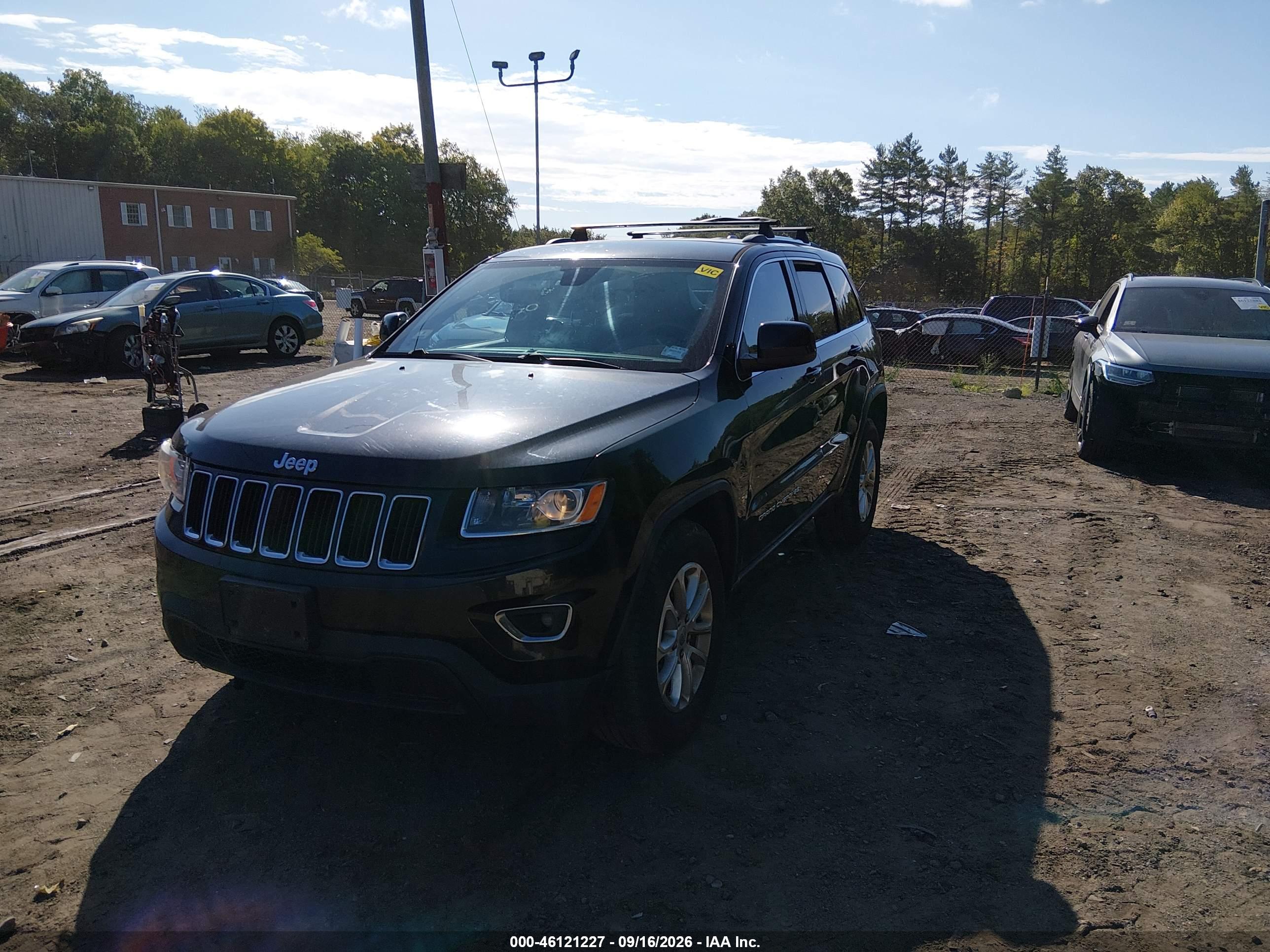 2016 JEEP GRAND CHEROKEE LAREDO — I2