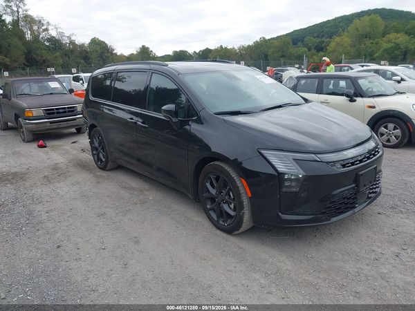 2027 CHRYSLER PACIFICA Limited — I1