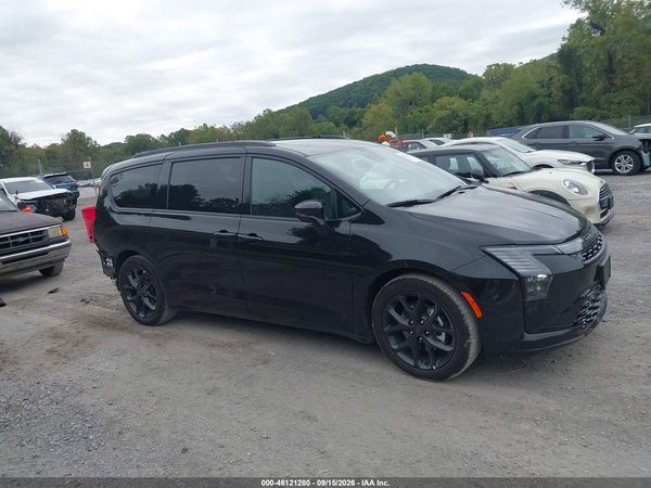 2027 CHRYSLER PACIFICA Limited — I116