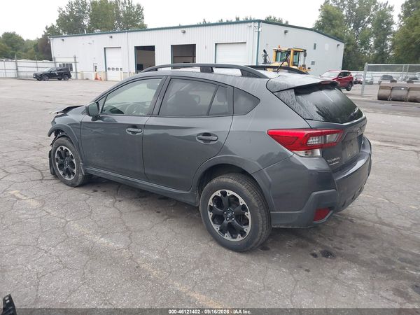 2021 SUBARU CROSSTREK Base+ES — I3