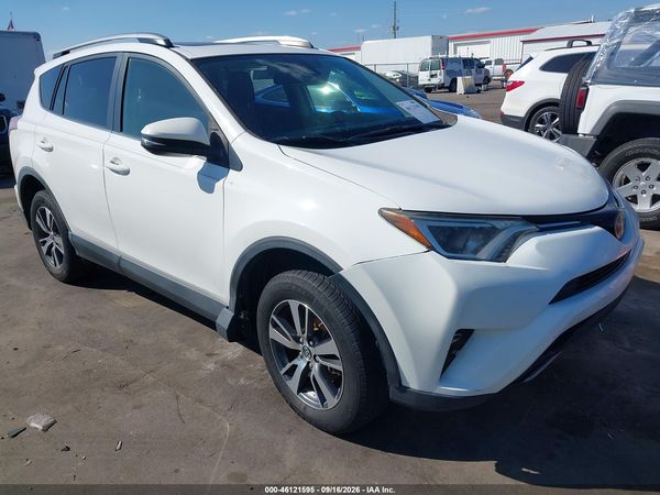 2018 TOYOTA RAV4 XLE — I1