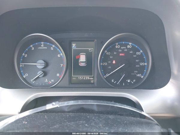 2018 TOYOTA RAV4 XLE — I7