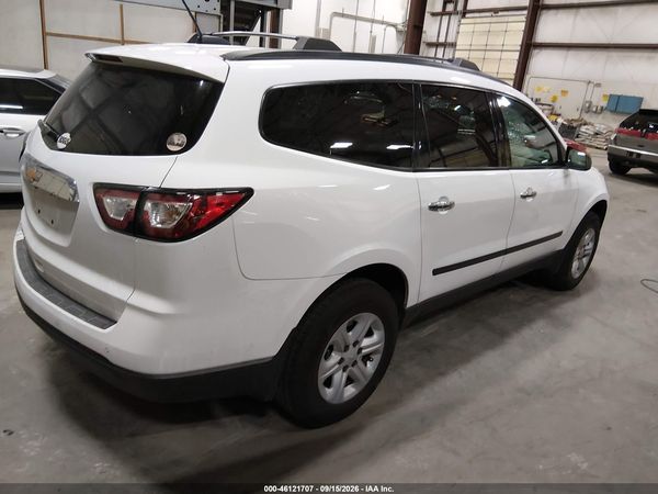 2017 CHEVROLET TRAVERSE LS — I4