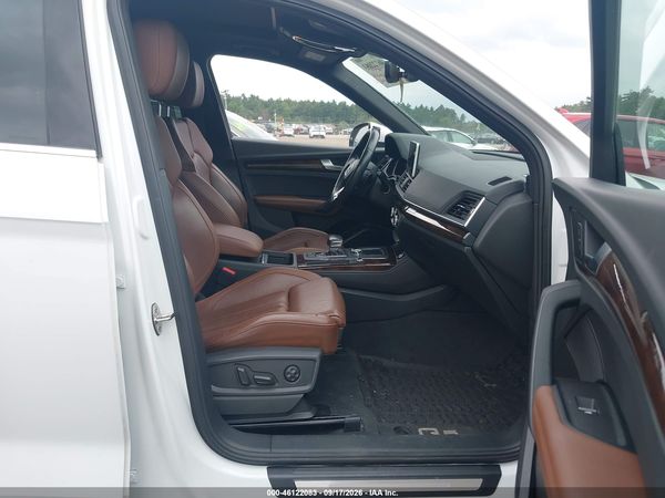 2019 AUDI Q5 45 PREMIUM — I5