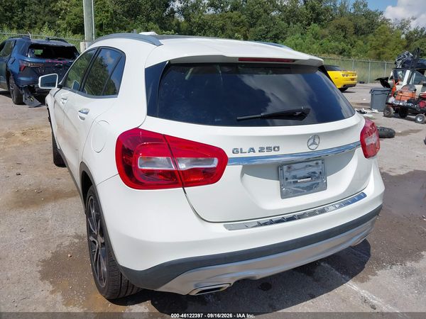 2016 MERCEDES-BENZ GLA 250 GLA250 — I3