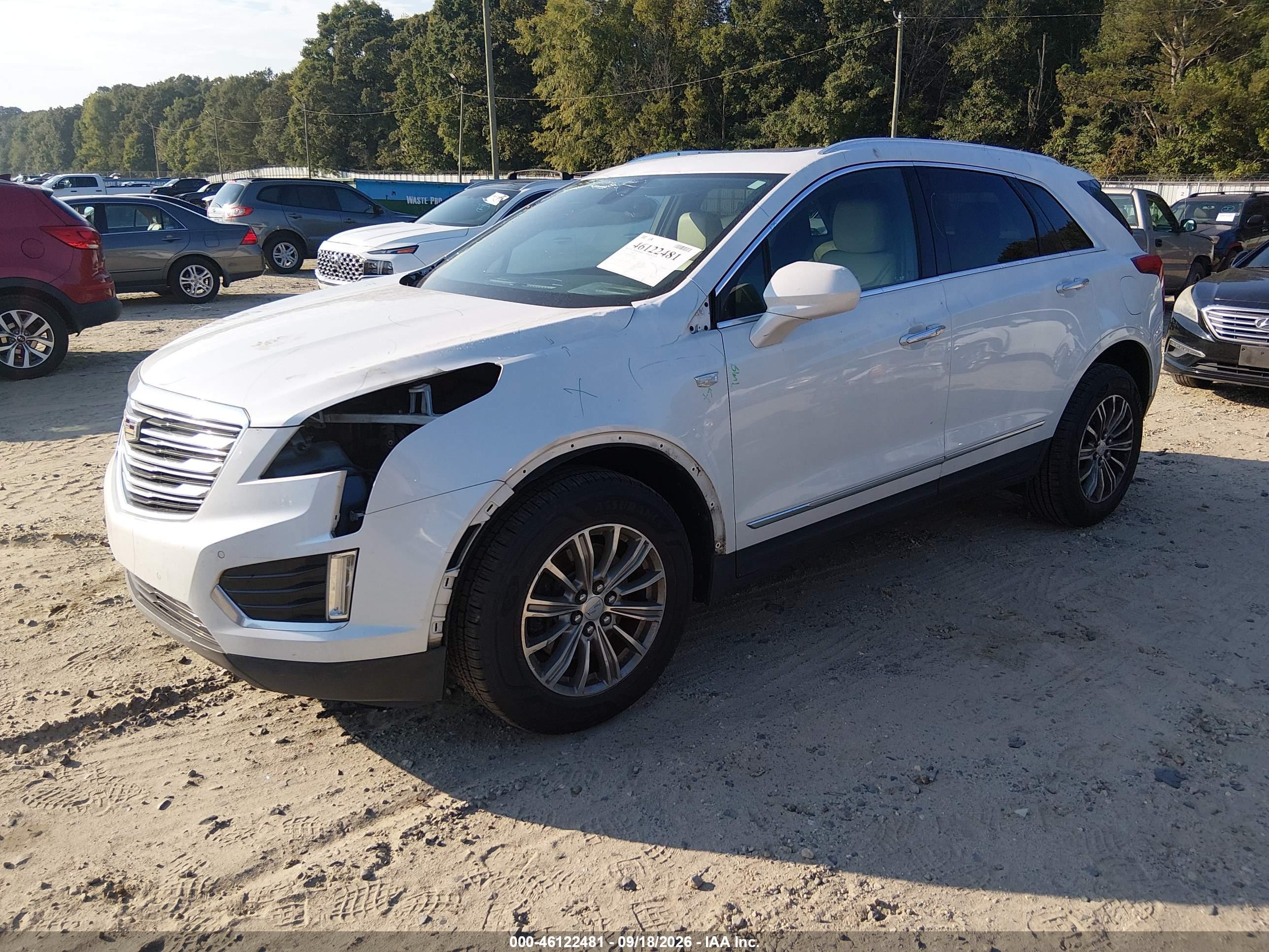 2017 CADILLAC XT5 LUXURY — I2