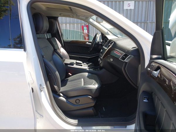 2014 MERCEDES-BENZ GL 450 4MATIC — I5