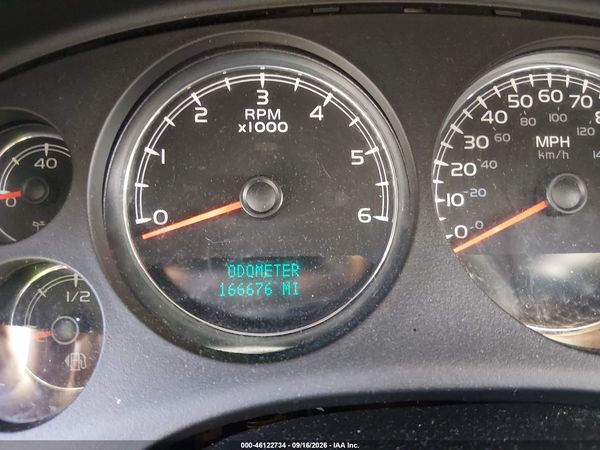 2012 CHEVROLET TAHOE LS — I7
