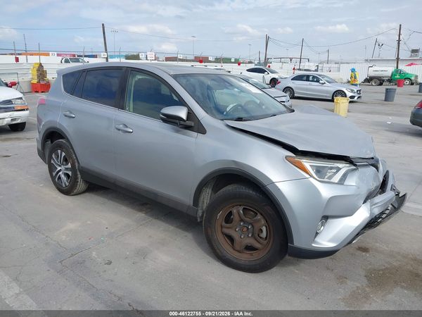 2018 TOYOTA RAV4 XLE — I1