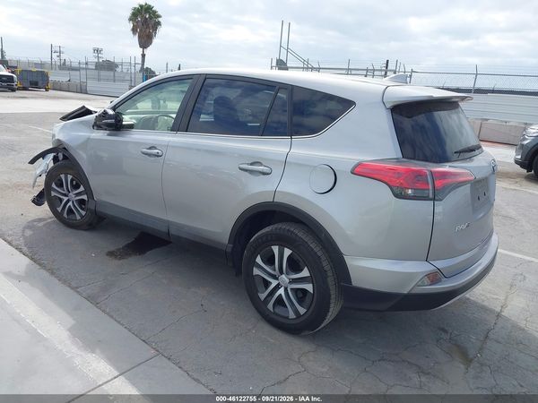 2018 TOYOTA RAV4 XLE — I3