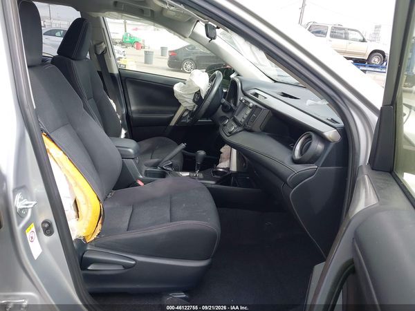 2018 TOYOTA RAV4 XLE — I5