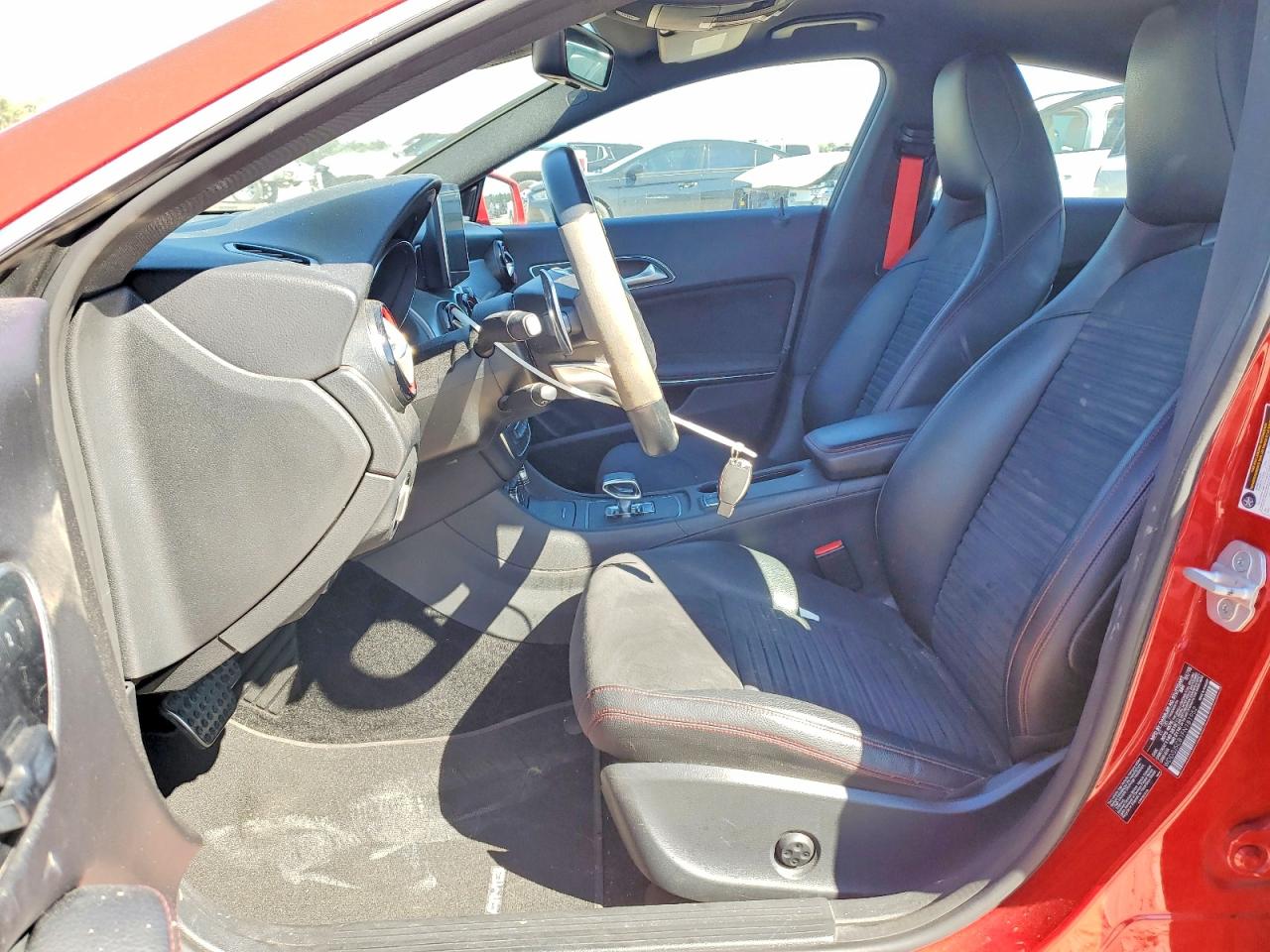 2015 MERCEDES-BENZ CLA
