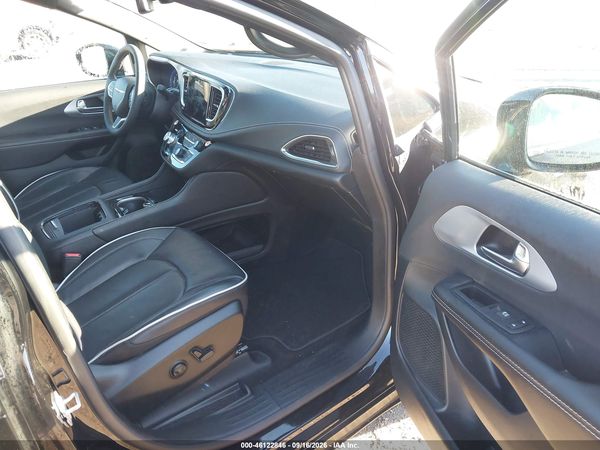 2026 CHRYSLER PACIFICA LIMITED — I5