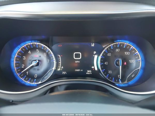 2026 CHRYSLER PACIFICA LIMITED — I7