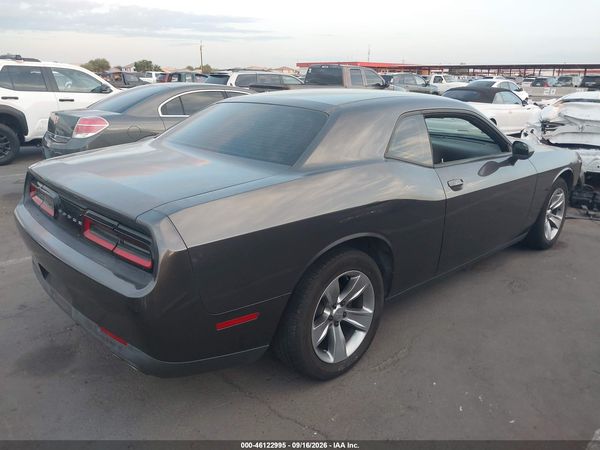 2016 DODGE CHALLENGER SXT — I4