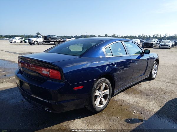 2014 DODGE CHARGER SE — I4