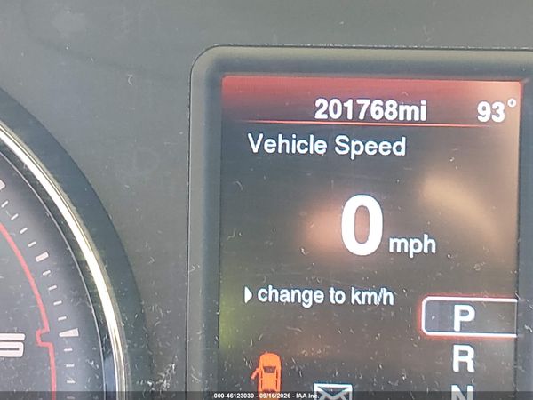 2014 DODGE CHARGER SE — I118
