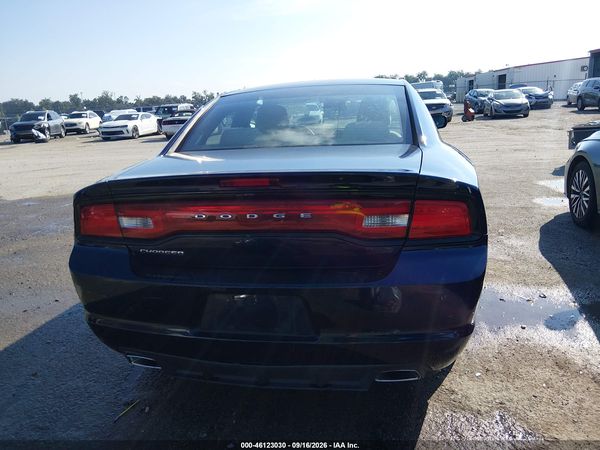 2014 DODGE CHARGER SE — I119