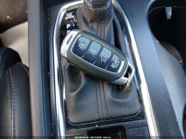 2020 HYUNDAI SANTA FE LIMITED 2.0T — I11