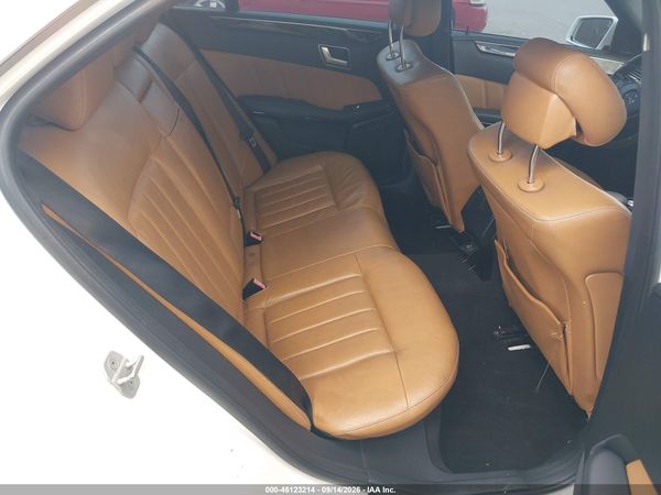 2013 MERCEDES-BENZ E 350 — I8