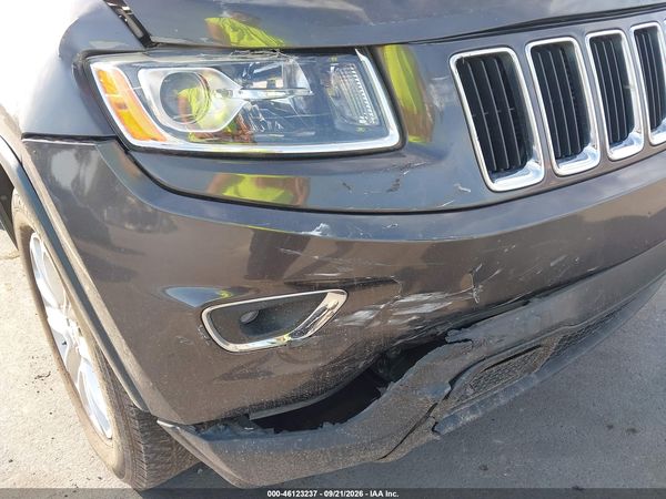 2016 JEEP GRAND CHEROKEE LAREDO — I152