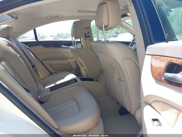 2012 MERCEDES-BENZ CLS 550 CLS550 — I8