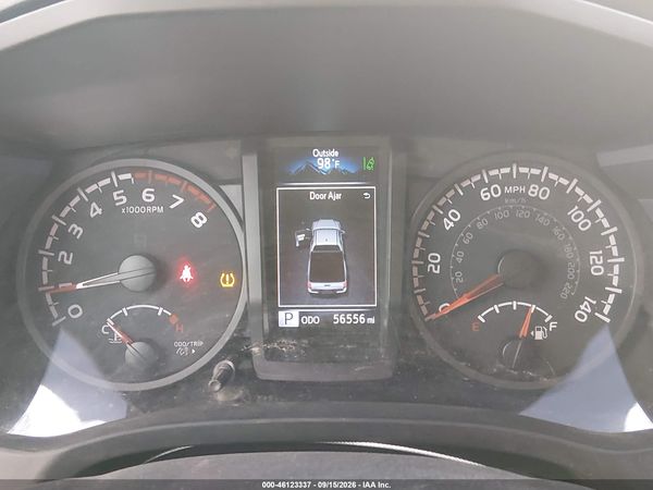 2022 TOYOTA TACOMA SR — I7