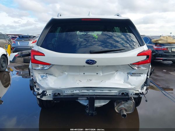 2023 SUBARU FORESTER TOURING — I119