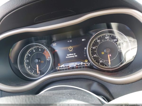 2018 JEEP CHEROKEE LIMITED FWD — I7