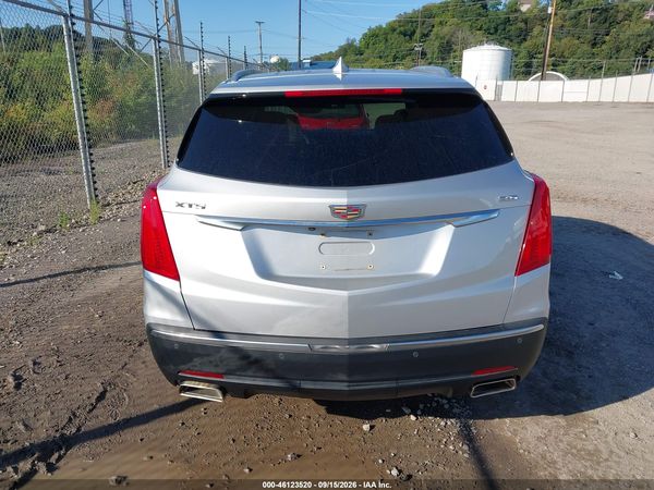2017 CADILLAC XT5 STANDARD — I119