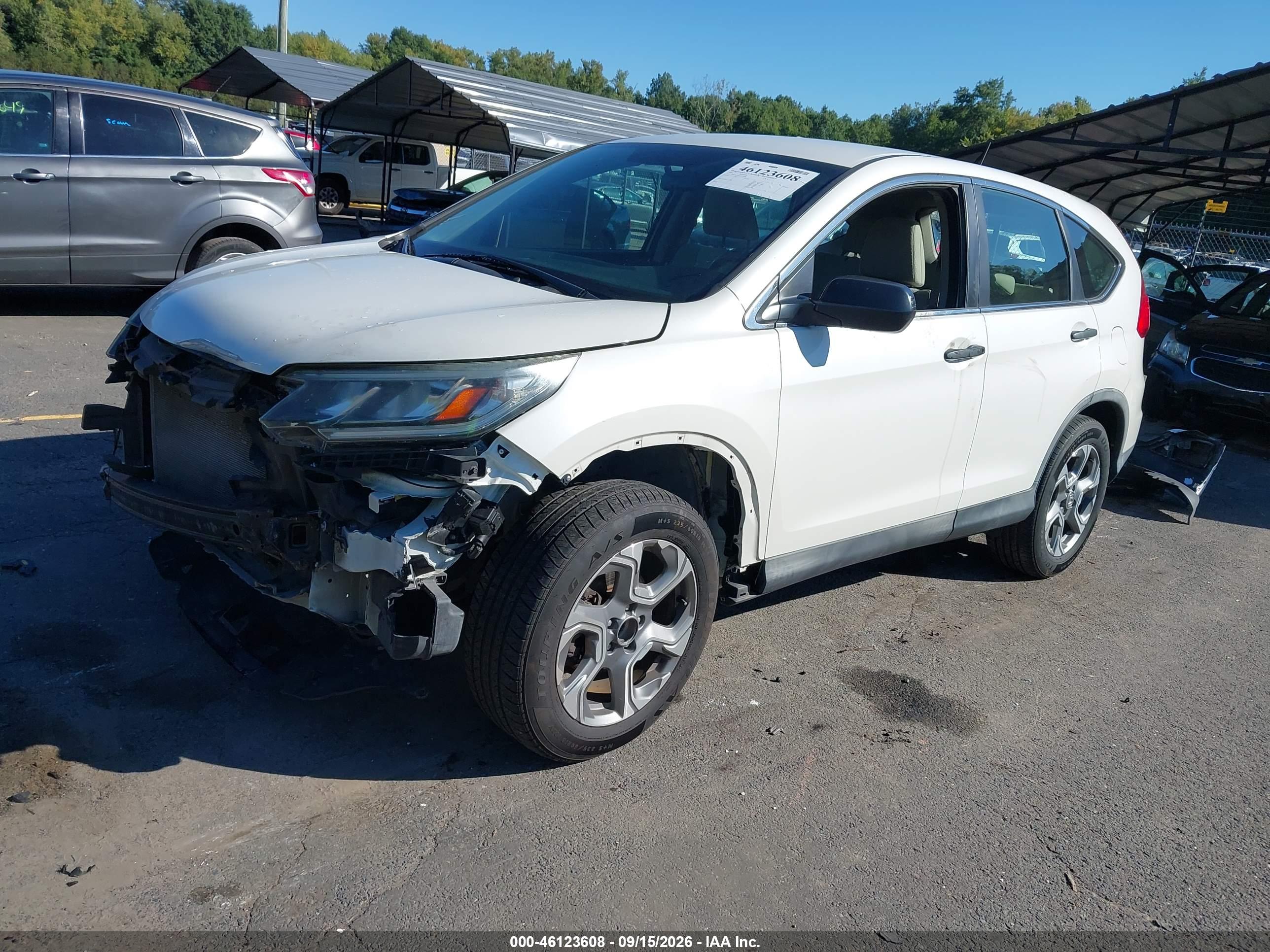 2016 HONDA CR-V LX — I2