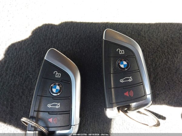 2016 BMW X1 XDRIVE28I — I11