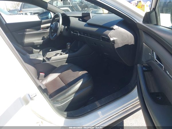 2020 MAZDA MAZDA3 PREMIUM PACKAGE — I5