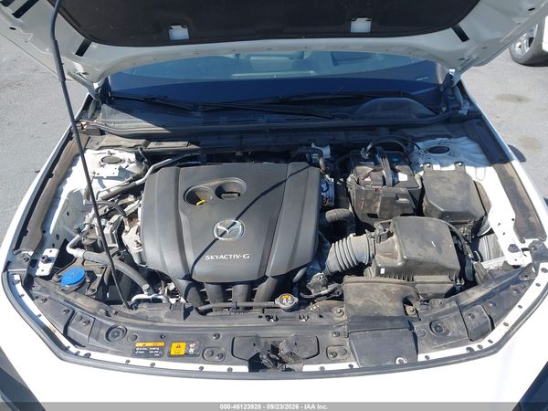 2020 MAZDA MAZDA3 PREMIUM PACKAGE — I10