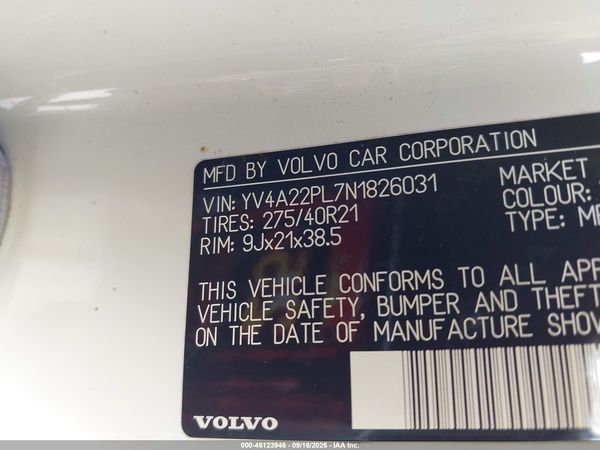 2022 VOLVO XC90 — I9