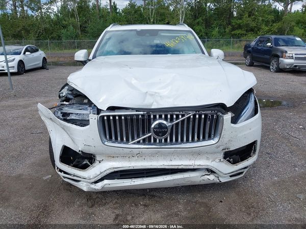 2022 VOLVO XC90 — I115