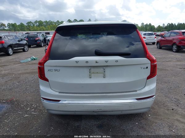 2022 VOLVO XC90 — I119