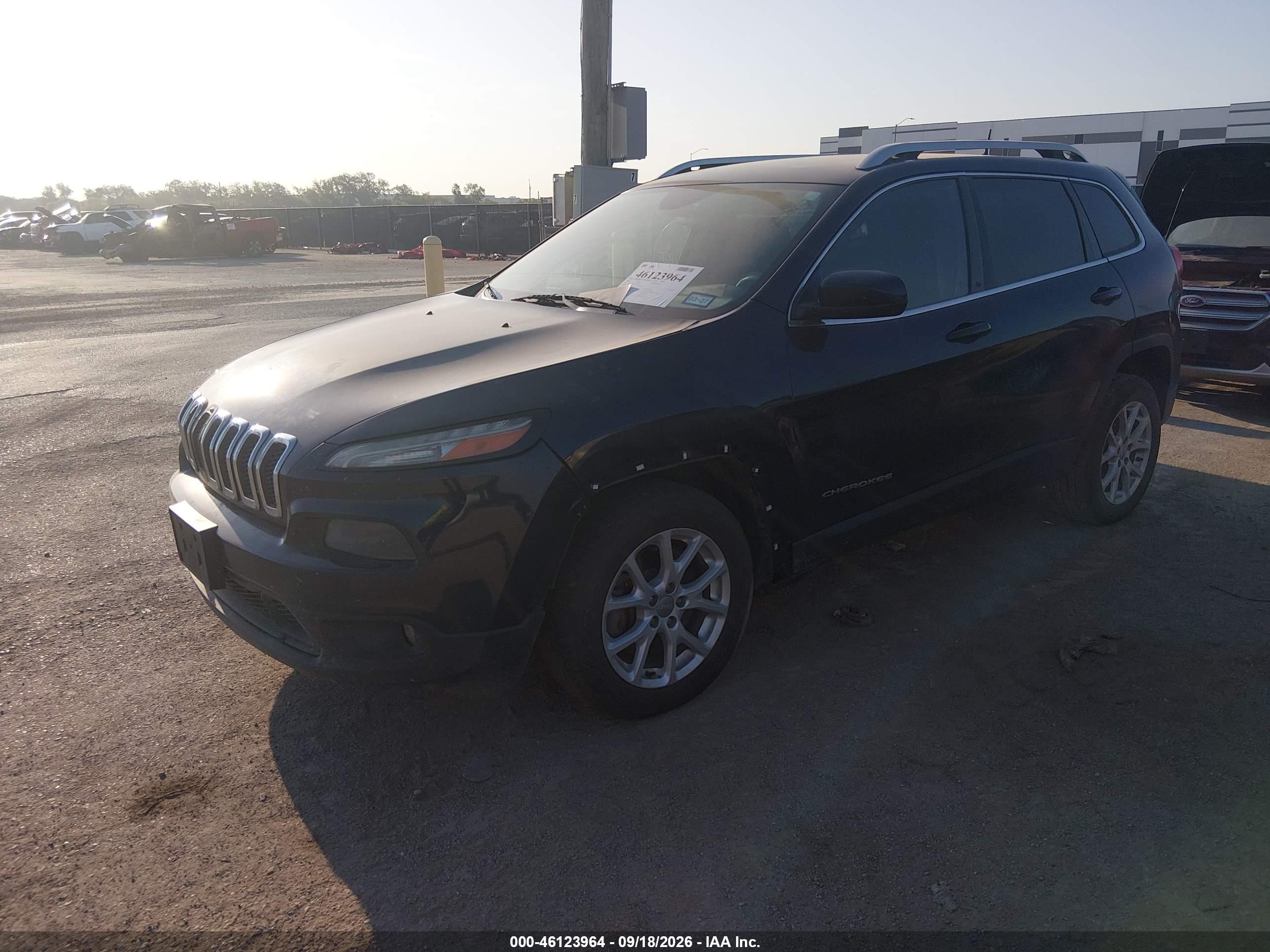 2016 JEEP CHEROKEE LATITUDE — I2