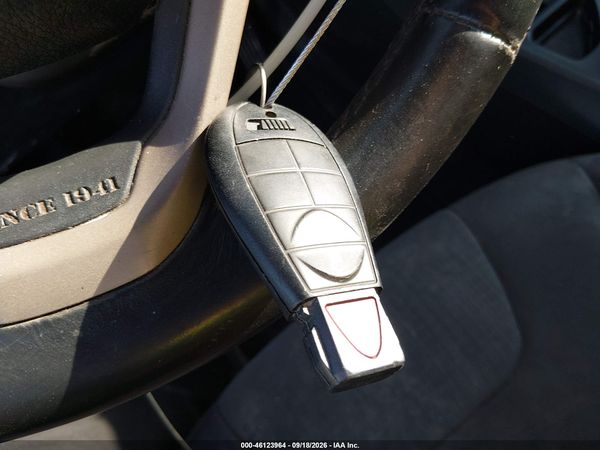 2016 JEEP CHEROKEE LATITUDE — I11