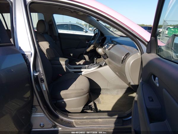 2016 KIA SPORTAGE LX — I5